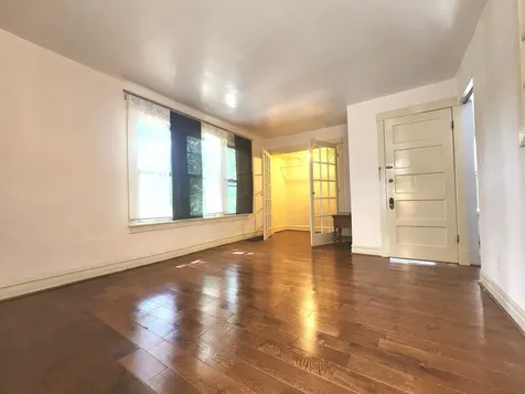 1018 South Maple Avenue Oak Park IL 60304