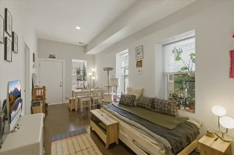 1854 West 18th Street Chicago IL 60608