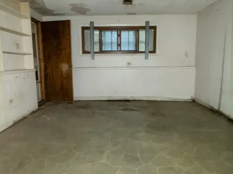 15229 Dante Avenue Dolton IL 60419