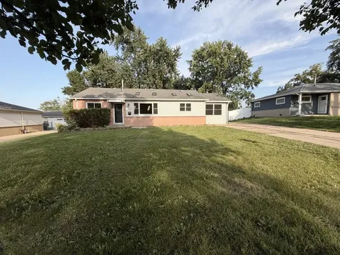 465 Arizona Boulevard Hoffman Estates IL 60169