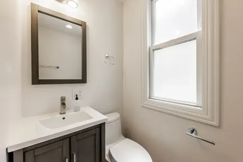 5403 South Greenwood Avenue Chicago IL 60615