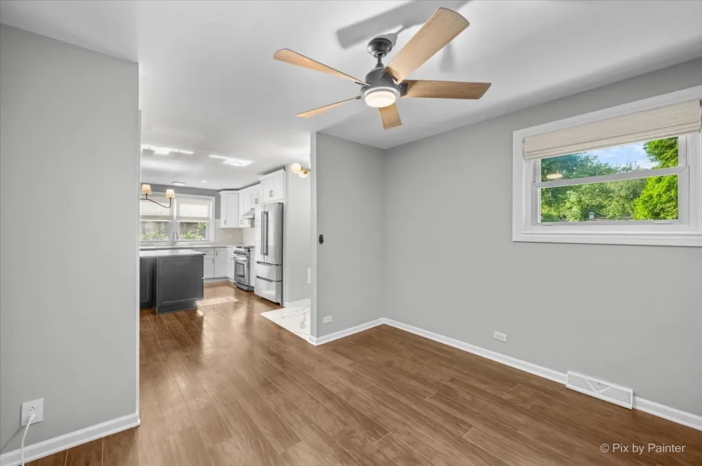 336 Orchard Terrace Roselle IL 60172