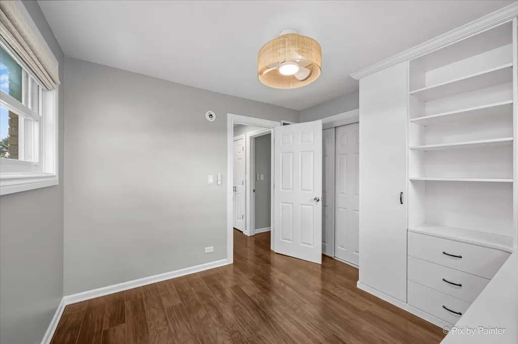 336 Orchard Terrace Roselle IL 60172