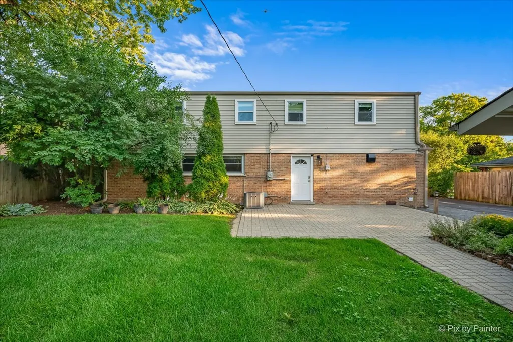 336 Orchard Terrace Roselle IL 60172