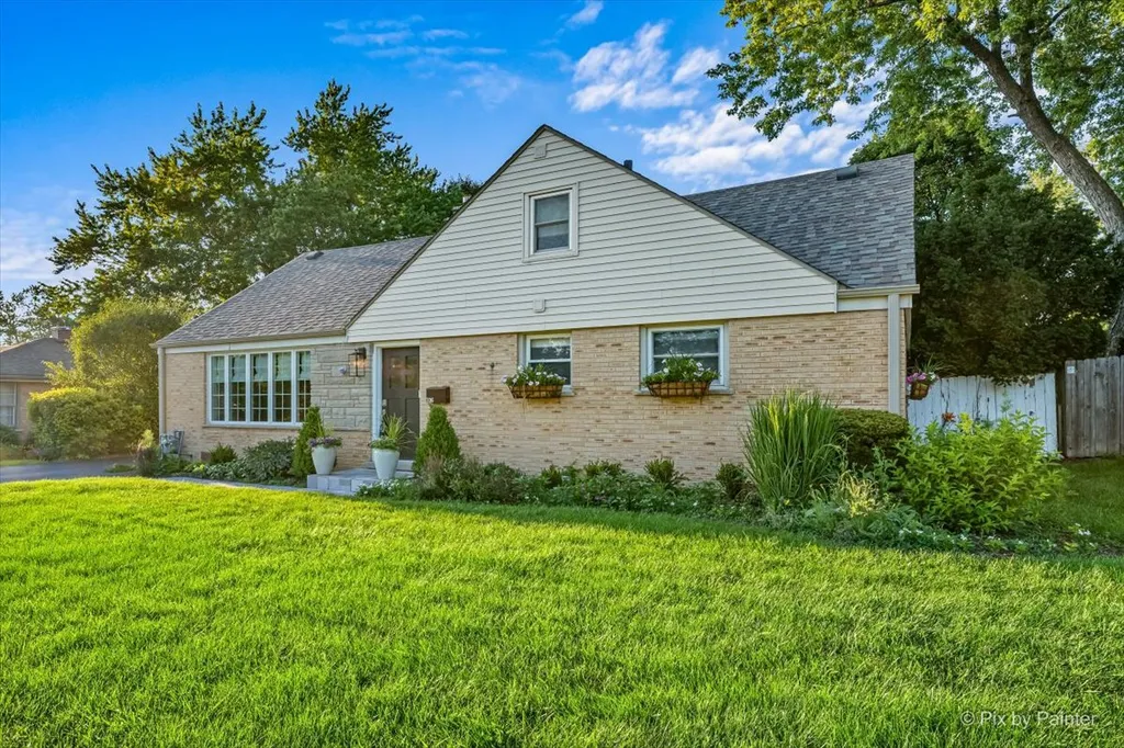 336 Orchard Terrace Roselle IL 60172
