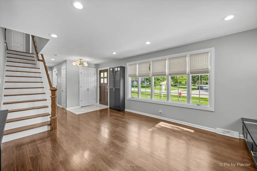 336 Orchard Terrace Roselle IL 60172