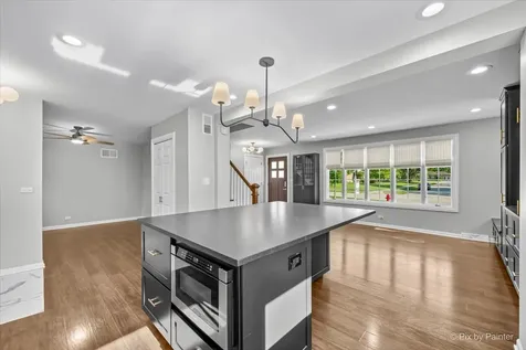 336 Orchard Terrace Roselle IL 60172