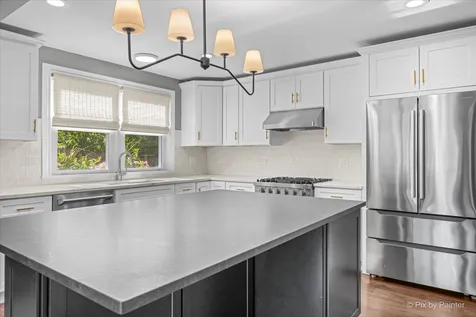 336 Orchard Terrace Roselle IL 60172