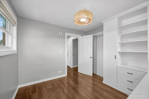 336 Orchard Terrace Roselle IL 60172