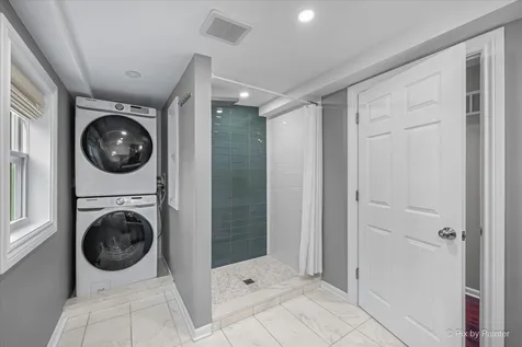 336 Orchard Terrace Roselle IL 60172