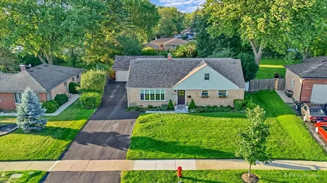 336 Orchard Terrace Roselle IL 60172