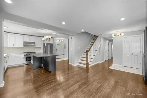 336 Orchard Terrace Roselle IL 60172