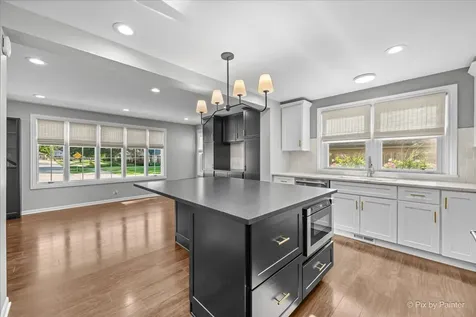 336 Orchard Terrace Roselle IL 60172