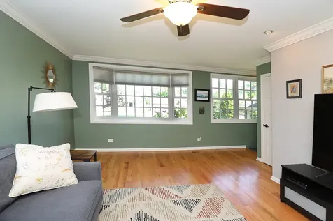 28W719 Barnes Avenue West Chicago IL 60185