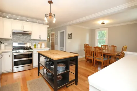 28W719 Barnes Avenue West Chicago IL 60185