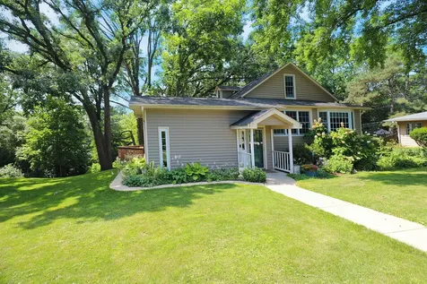 28W719 Barnes Avenue West Chicago IL 60185