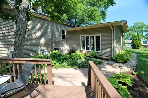 28W719 Barnes Avenue West Chicago IL 60185