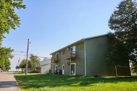 106 108 S 3rd Avenue Mendota IL 61342