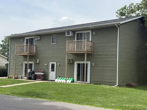 106 108 S 3rd Avenue Mendota IL 61342