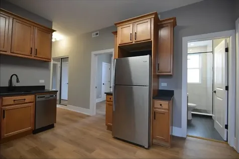 4113 North Damen Avenue Chicago IL 60618