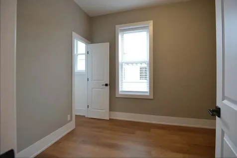 4113 North Damen Avenue Chicago IL 60618
