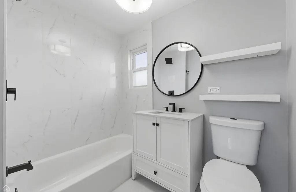 3726 West Mclean Avenue Chicago IL 60647