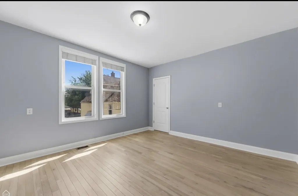 3726 West Mclean Avenue Chicago IL 60647