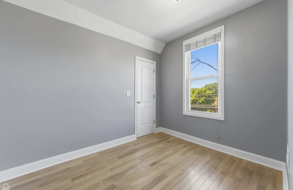 3726 West Mclean Avenue Chicago IL 60647