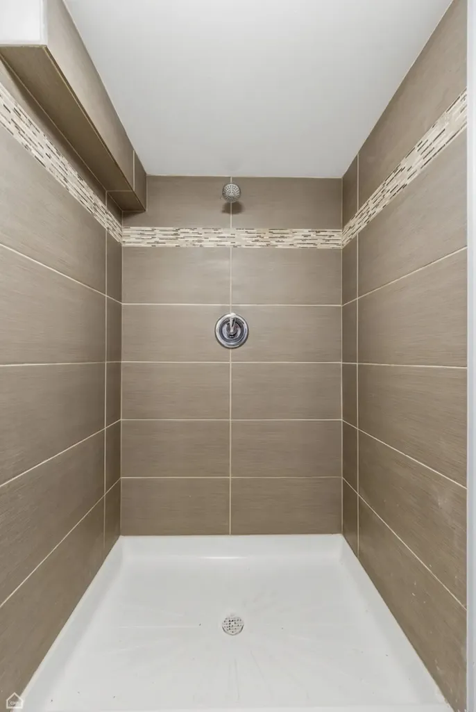 3726 West Mclean Avenue Chicago IL 60647