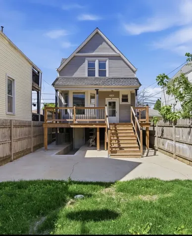3726 West Mclean Avenue Chicago IL 60647