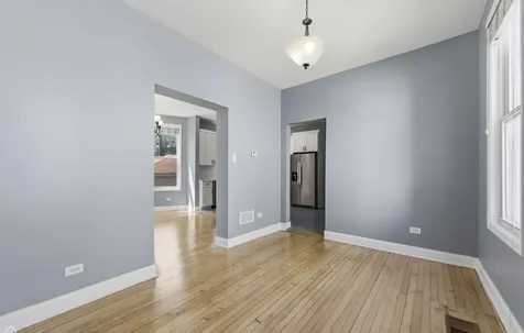 3726 West Mclean Avenue Chicago IL 60647