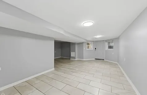 3726 West Mclean Avenue Chicago IL 60647