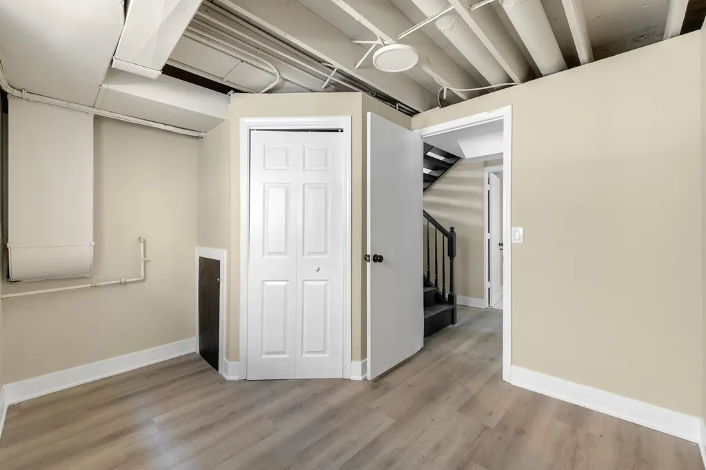 5024 South Lockwood Avenue Chicago IL 60638