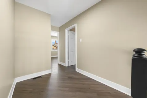 5024 South Lockwood Avenue Chicago IL 60638