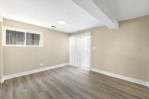 5024 South Lockwood Avenue Chicago IL 60638