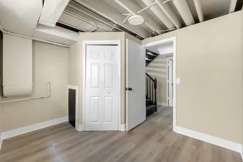 5024 South Lockwood Avenue Chicago IL 60638