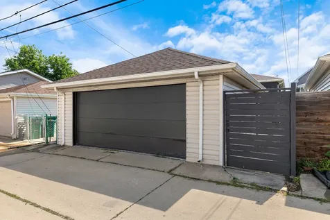 5024 South Lockwood Avenue Chicago IL 60638