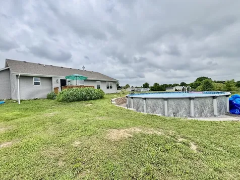 205 Sundance Trail Capron IL 61012