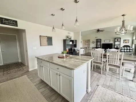 205 Sundance Trail Capron IL 61012