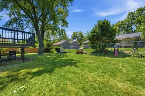 917 East Morris Drive Palatine IL 60074
