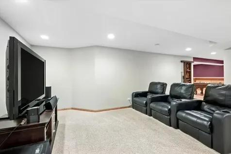 1674 Rolling Hills Drive Crystal Lake IL 60014