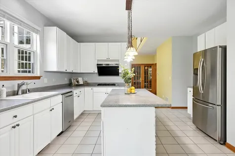 1674 Rolling Hills Drive Crystal Lake IL 60014