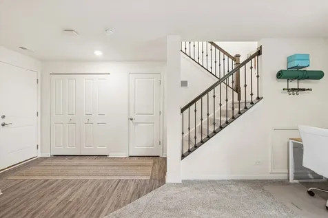 558 Cimmaron Circle Crystal Lake IL 60012
