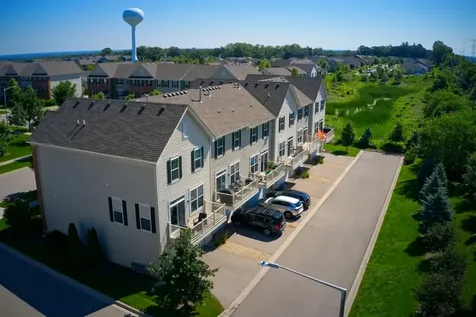 558 Cimmaron Circle Crystal Lake IL 60012