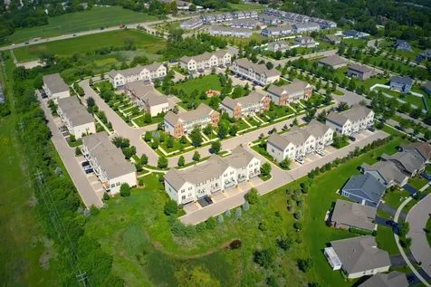 558 Cimmaron Circle Crystal Lake IL 60012