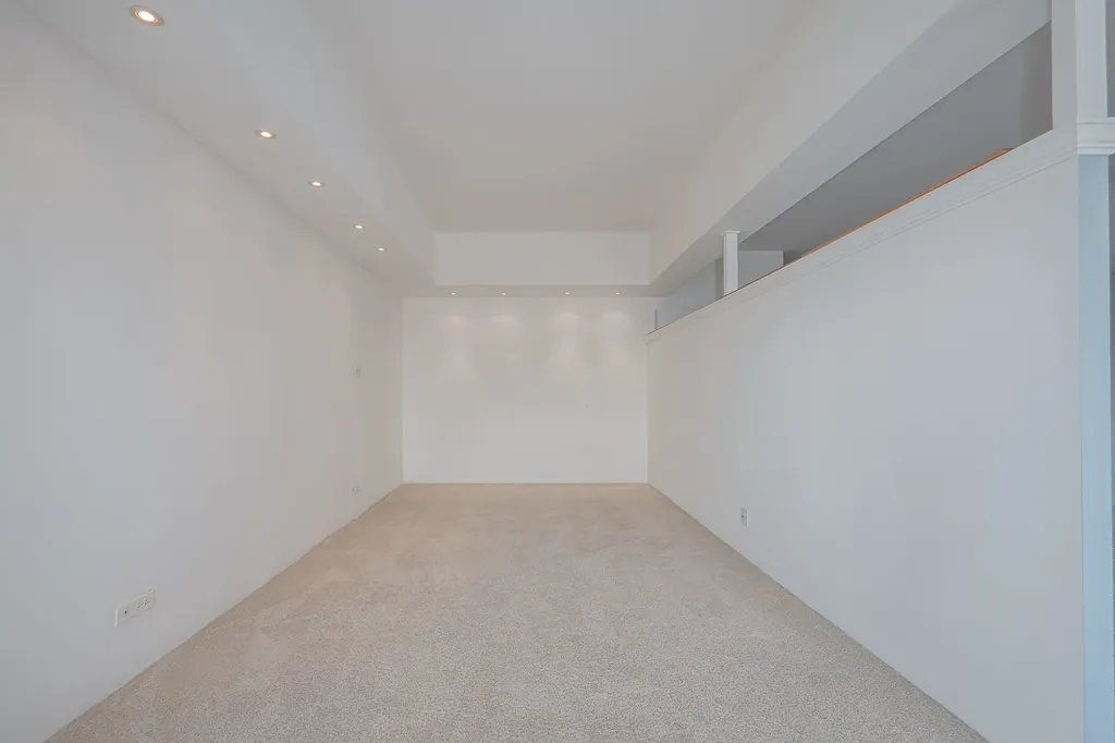 175 East Delaware Place Chicago IL 60611