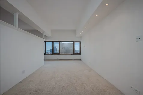 175 East Delaware Place Chicago IL 60611