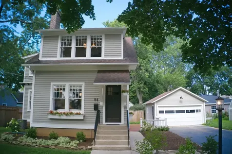 84 South Caroline Street Crystal Lake IL 60014