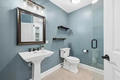 5243 Greenshire Circle Lake In The Hills IL 60156