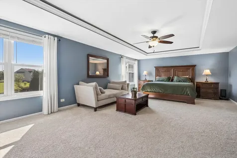 5243 Greenshire Circle Lake In The Hills IL 60156